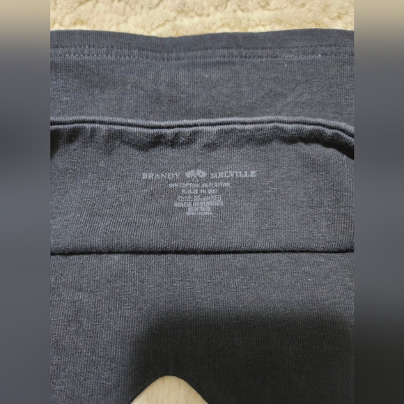 Brandy Melville Cropped Halter Top - Picture 4 of 5